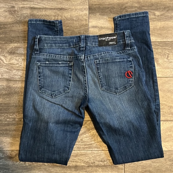 Chip and Pepper Skinny Jeans - Picture 2 of 3